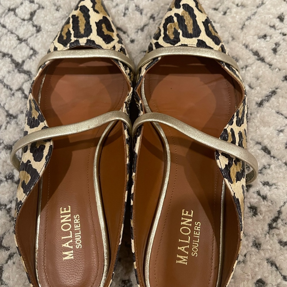 Rare Malone souliers leopard slip on flats